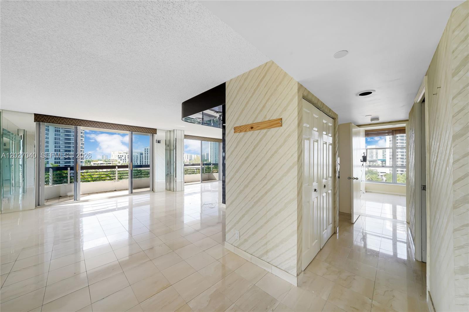 MYSTIC POINTE CONDO NO ON - Residential