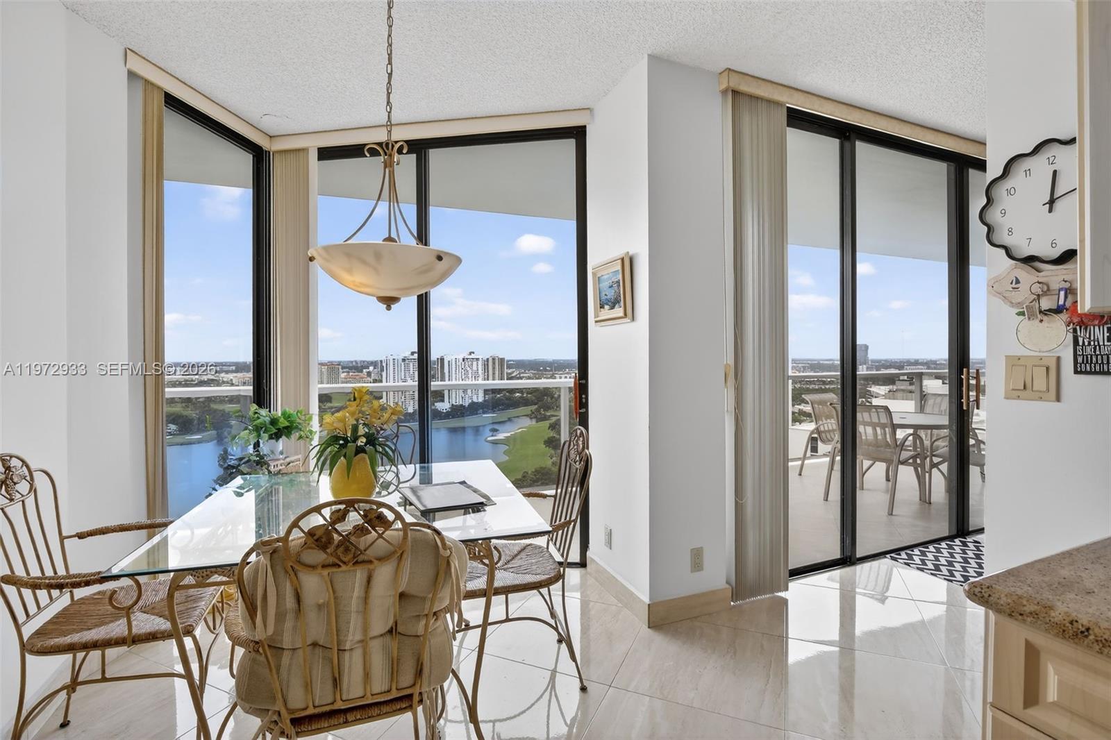 HAMPTONS WEST CONDO - Residential