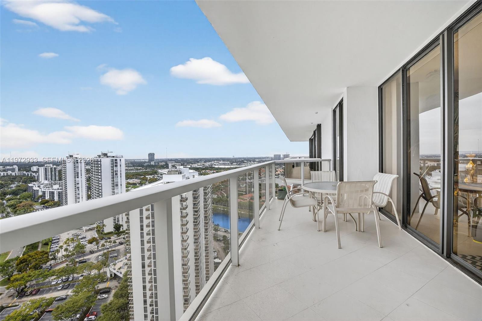 20281 E Country Club Dr 2403