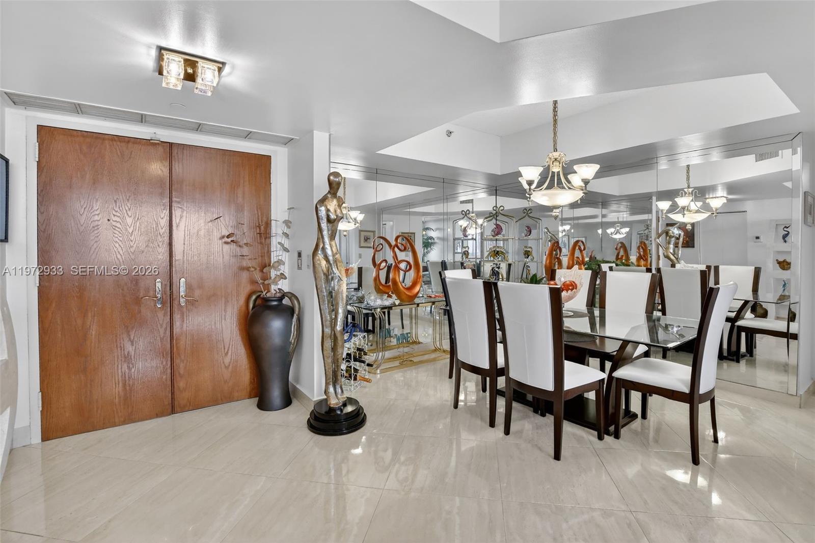 HAMPTONS WEST CONDO - Residential