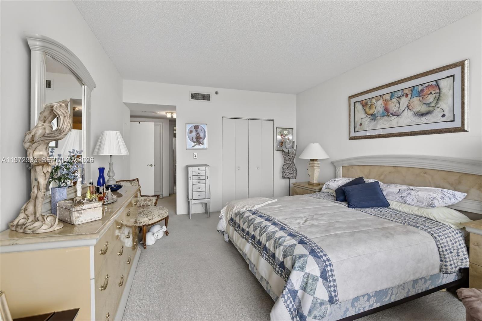 HAMPTONS WEST CONDO - Residential