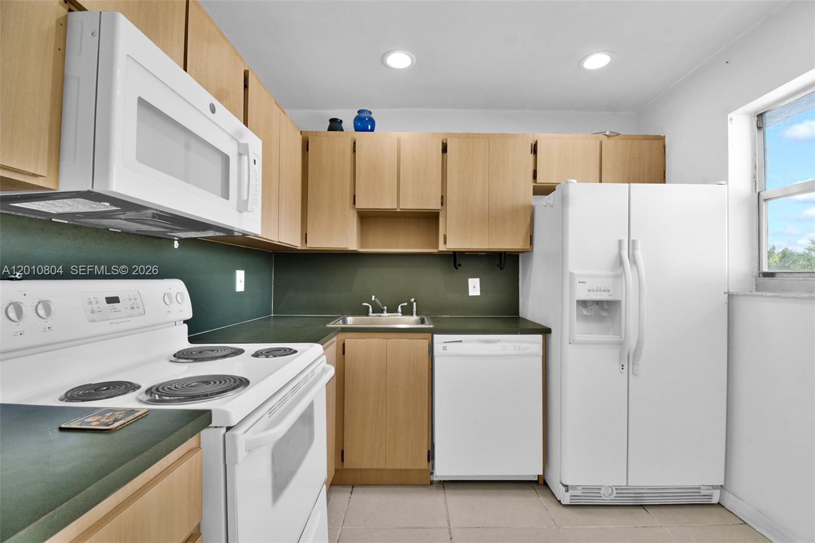 EUCLID PLAZA CONDO - Residential