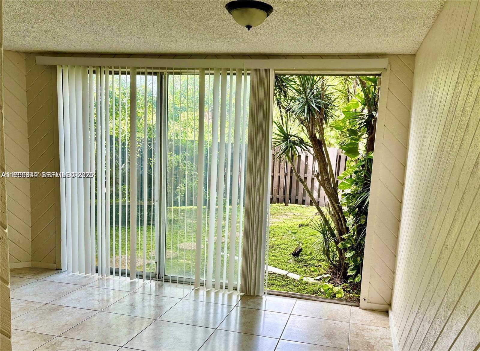 LE CHATEAU CONDO - Residential Lease