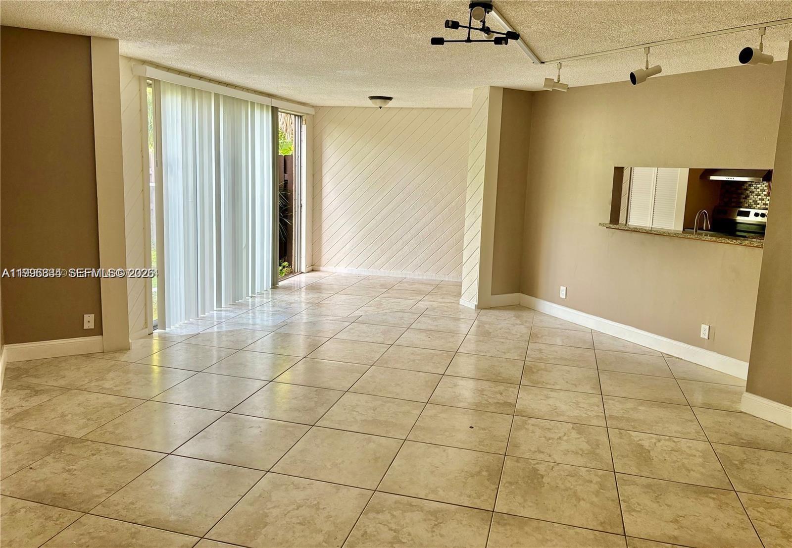 LE CHATEAU CONDO - Residential Lease