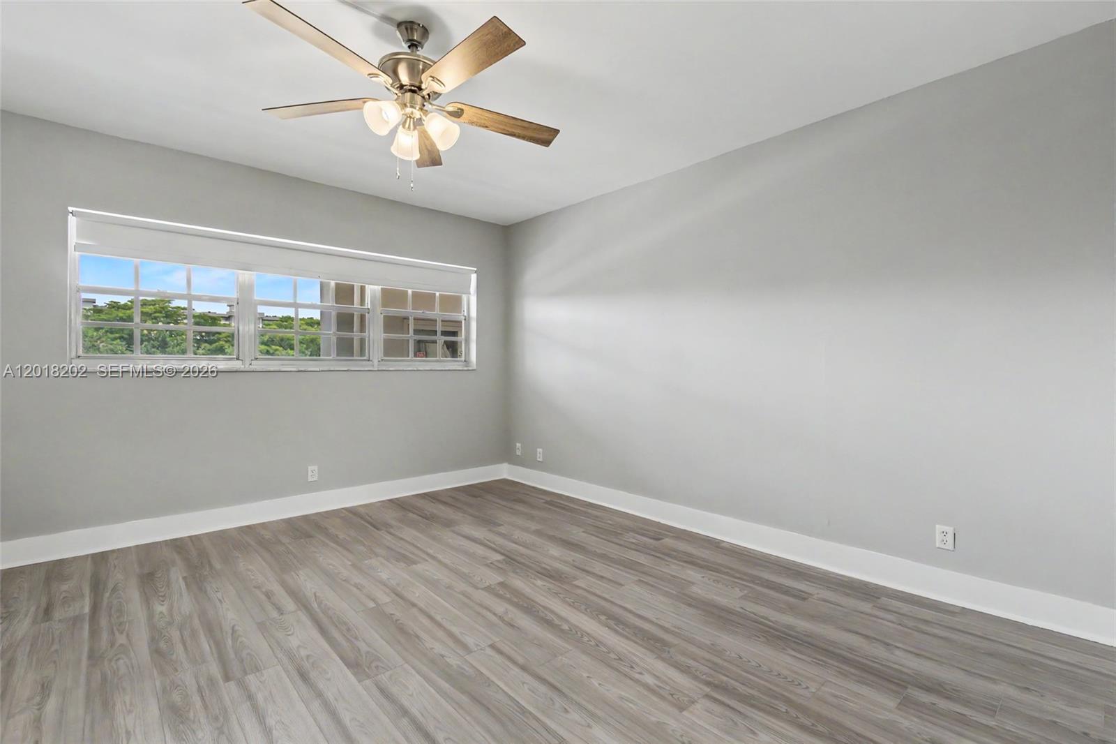 NO 12 PALM-AIRE COUNTRY C - Residential