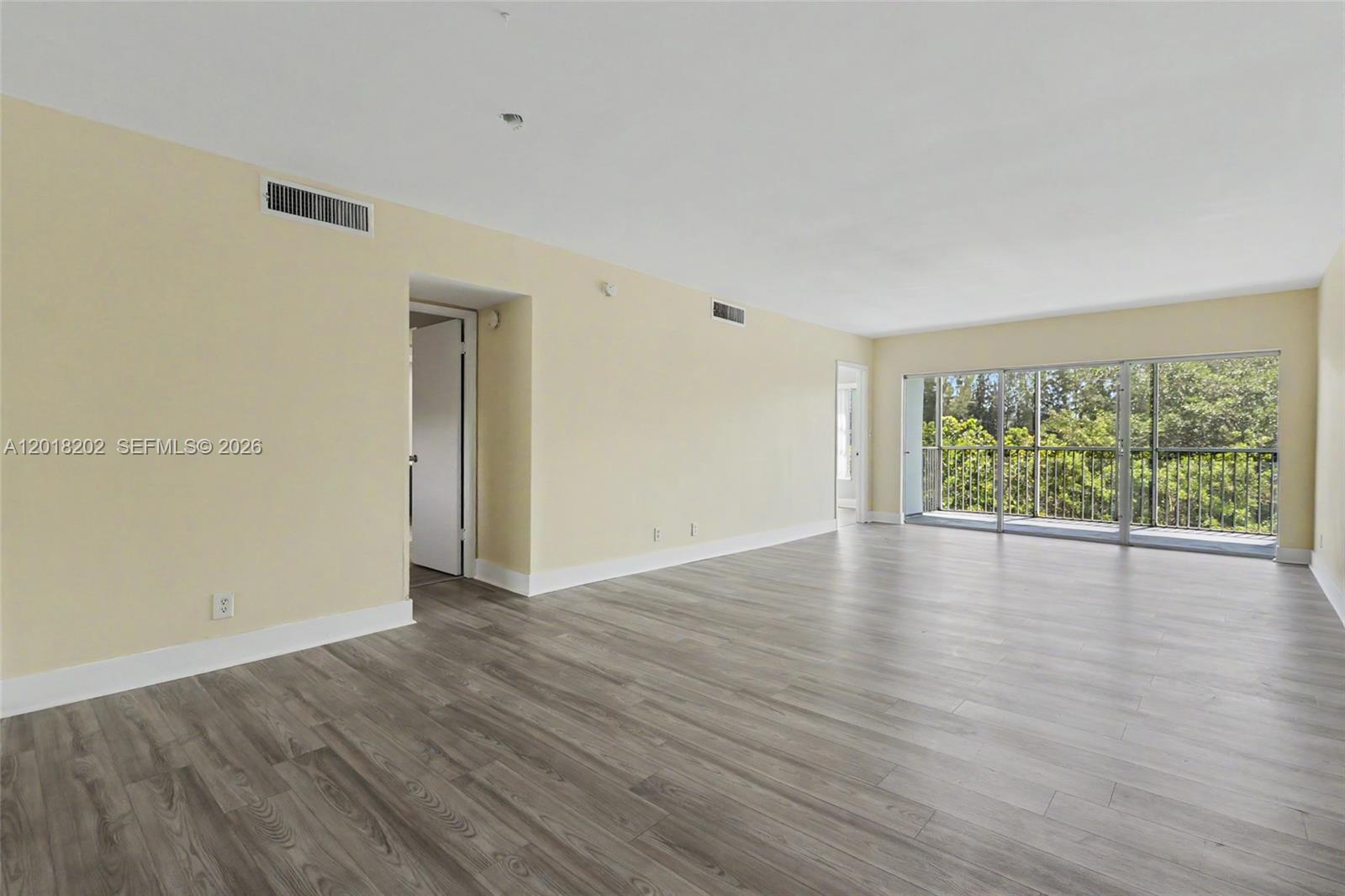 NO 12 PALM-AIRE COUNTRY C - Residential
