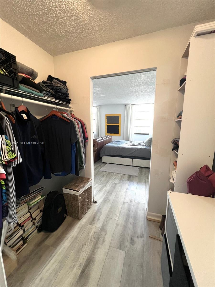 HAMPTON ON WASHINGTON AV - Residential