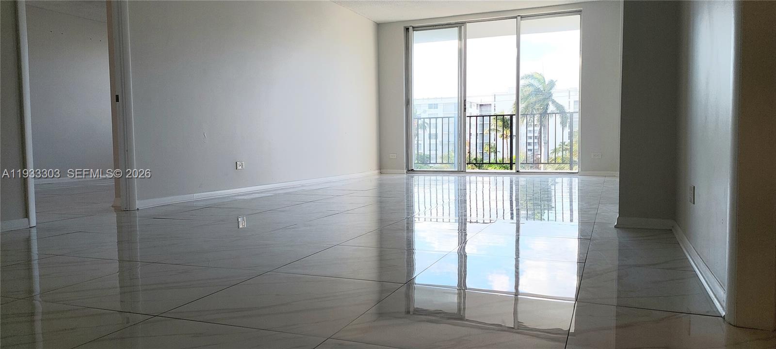 LONGWOOD TOWERS CONDO - Residential