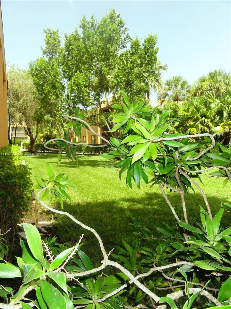 GARDENS AT BONAVENTURE 11 - Residential