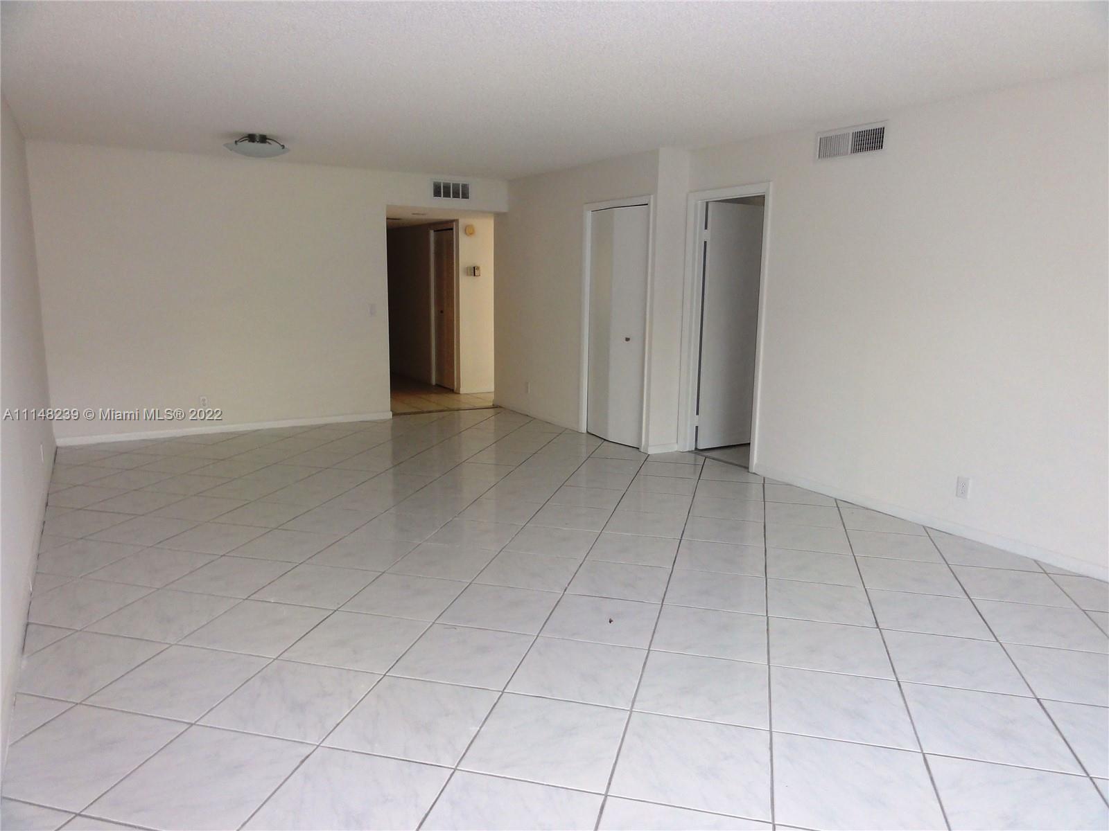 GARDENS AT BONAVENTURE 11 - Residential