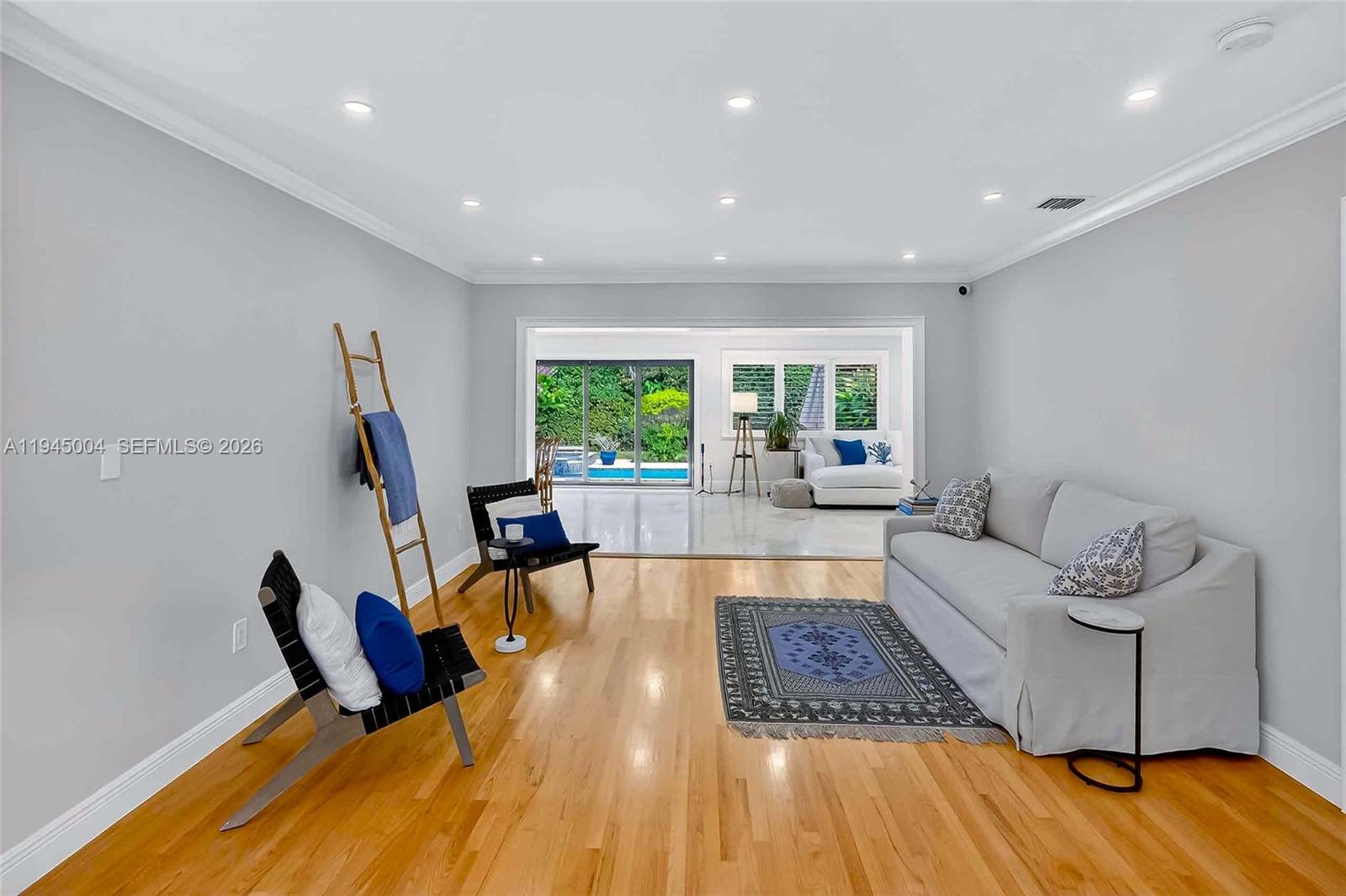 FARMERS ACRES - Residential