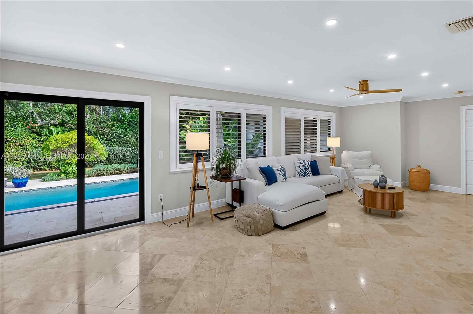 FARMERS ACRES - Residential