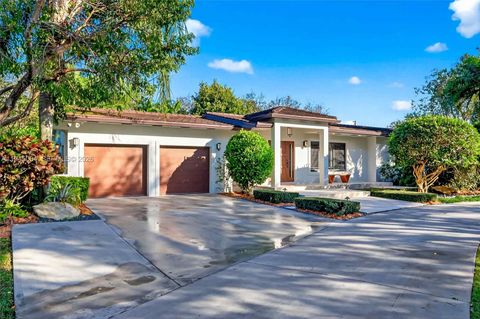 13945 Cartee Rd Palmetto Bay FL 33158