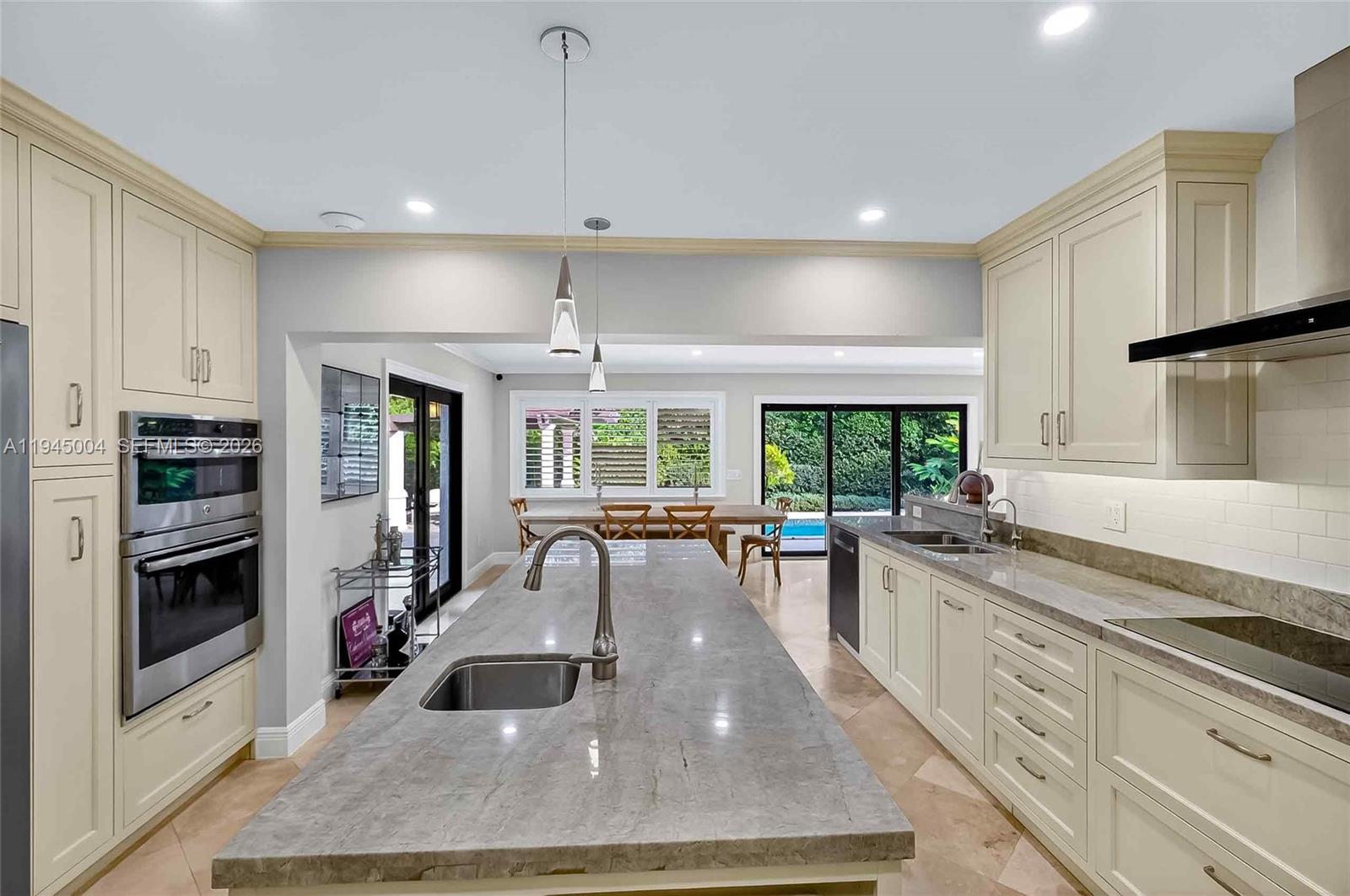 FARMERS ACRES - Residential