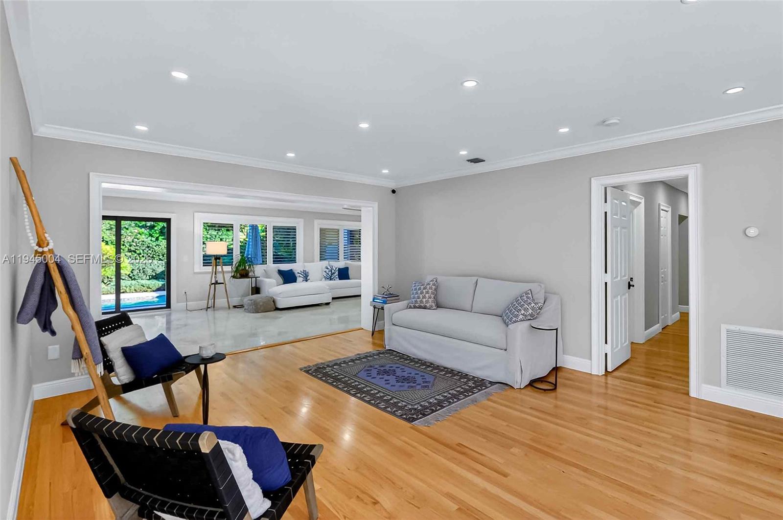 FARMERS ACRES - Residential