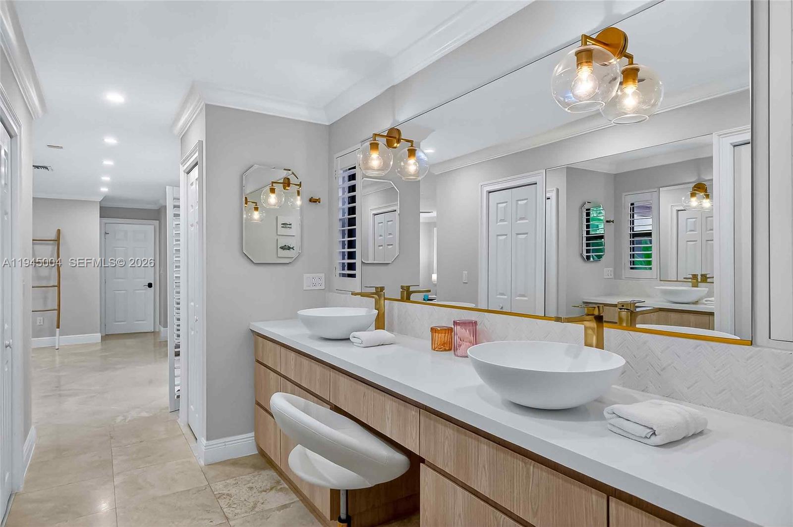 FARMERS ACRES - Residential