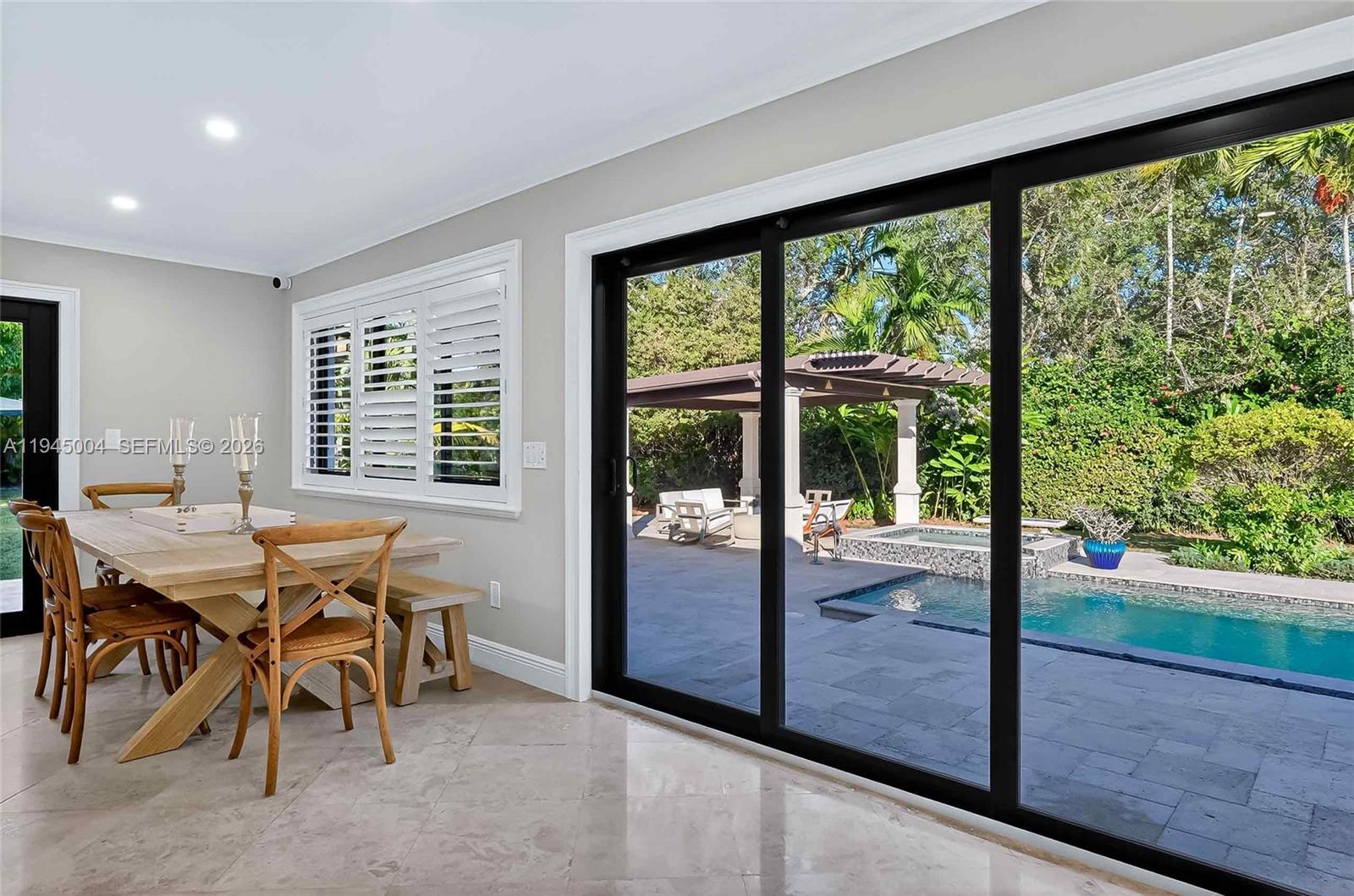 FARMERS ACRES - Residential