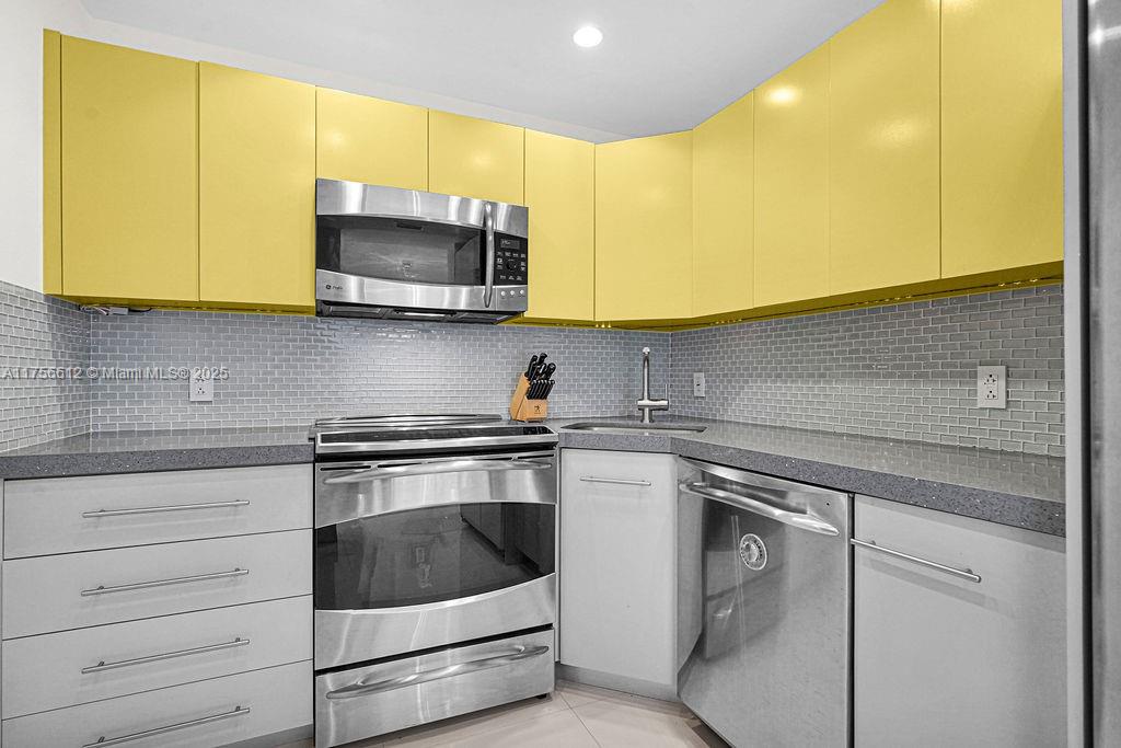 SOUTH BAY CLUB CONDO - Residential