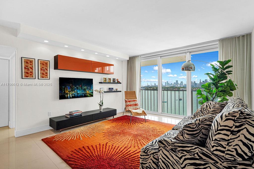 SOUTH BAY CLUB CONDO - Residential