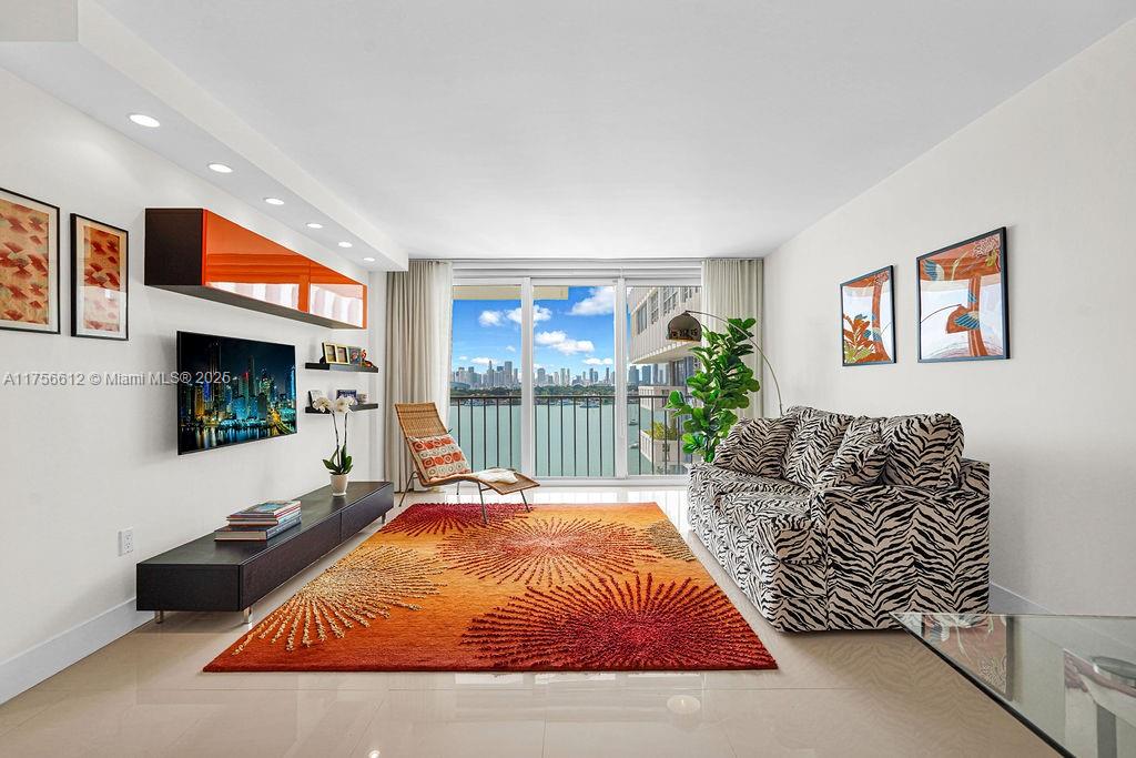 SOUTH BAY CLUB CONDO - Residential