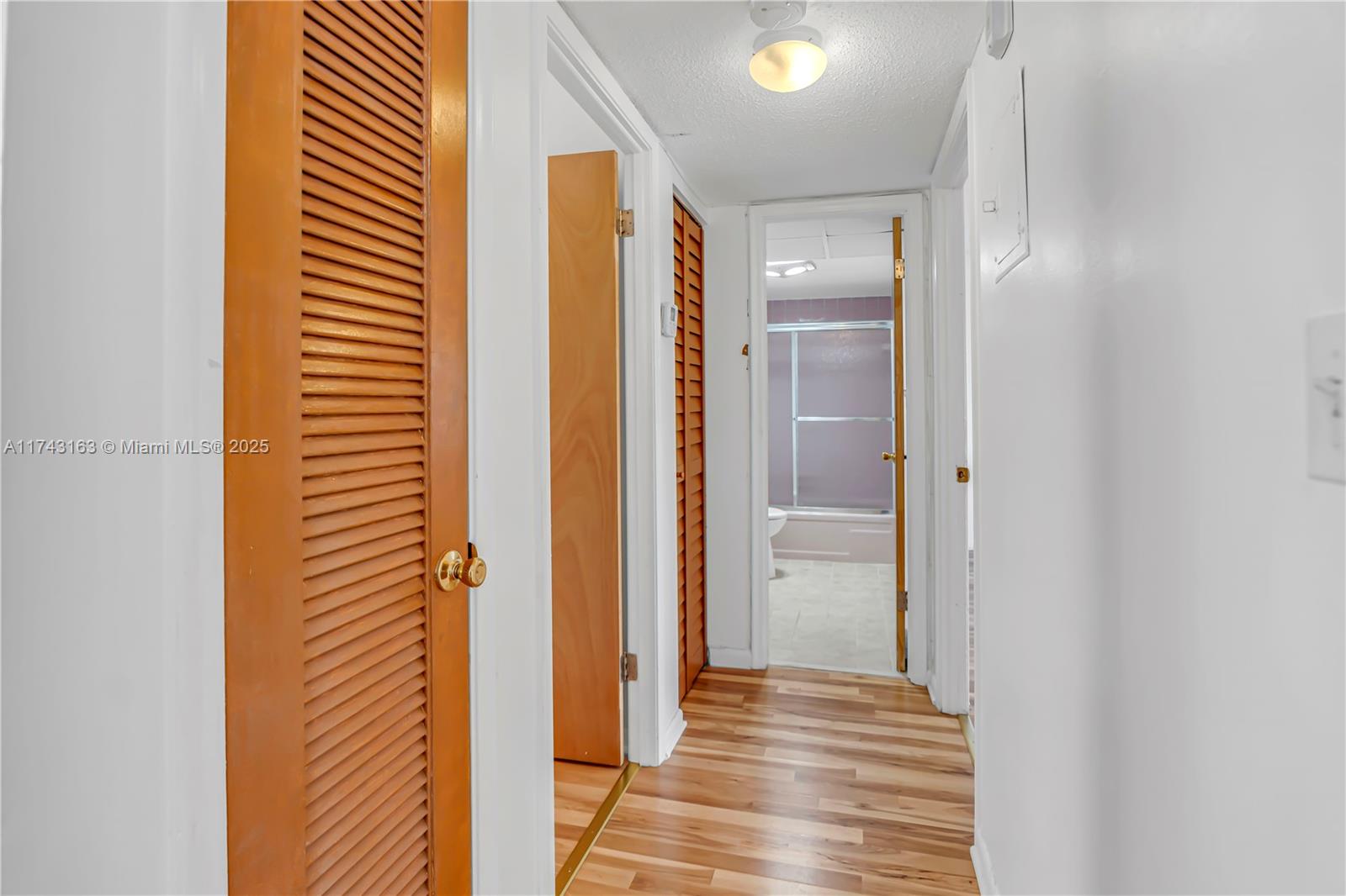 MEADOWBROOK TOWERS CONDO - Residential