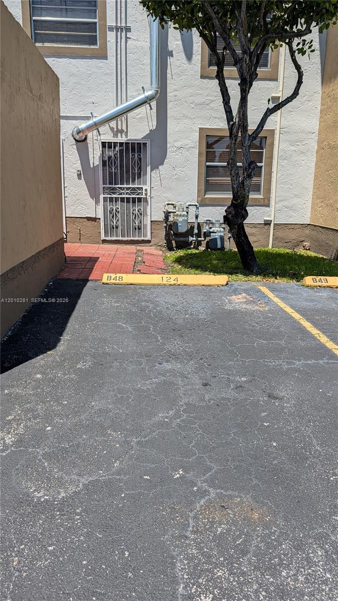 ROYAL PALM GARDENS CONDO - Residential