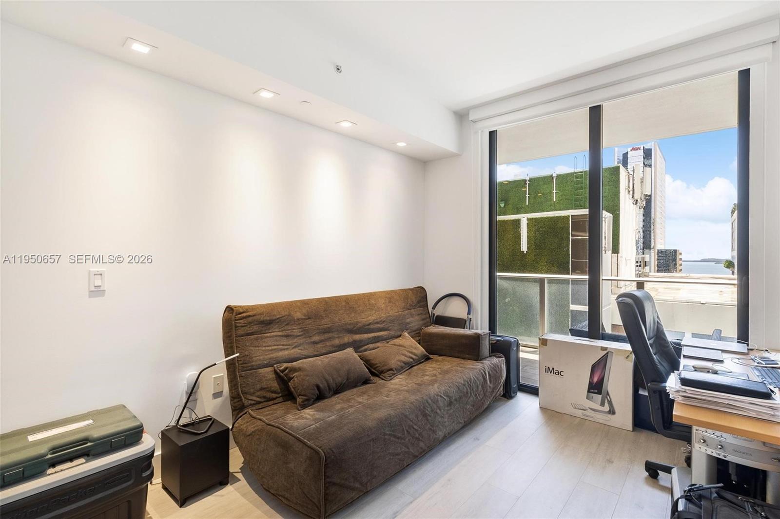 1010 BRICKELL CONDO - Residential