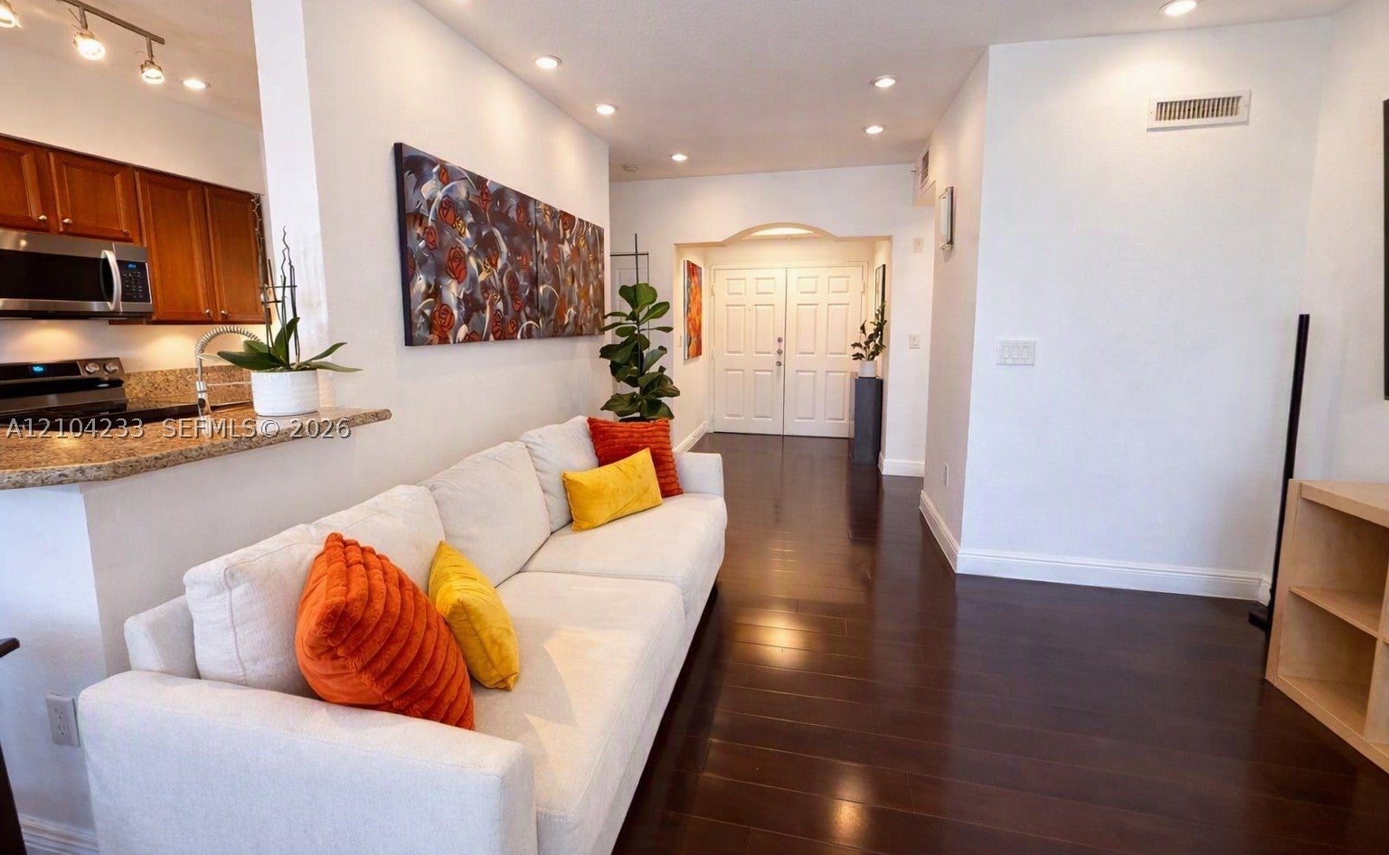 9021 SW 94th St 307