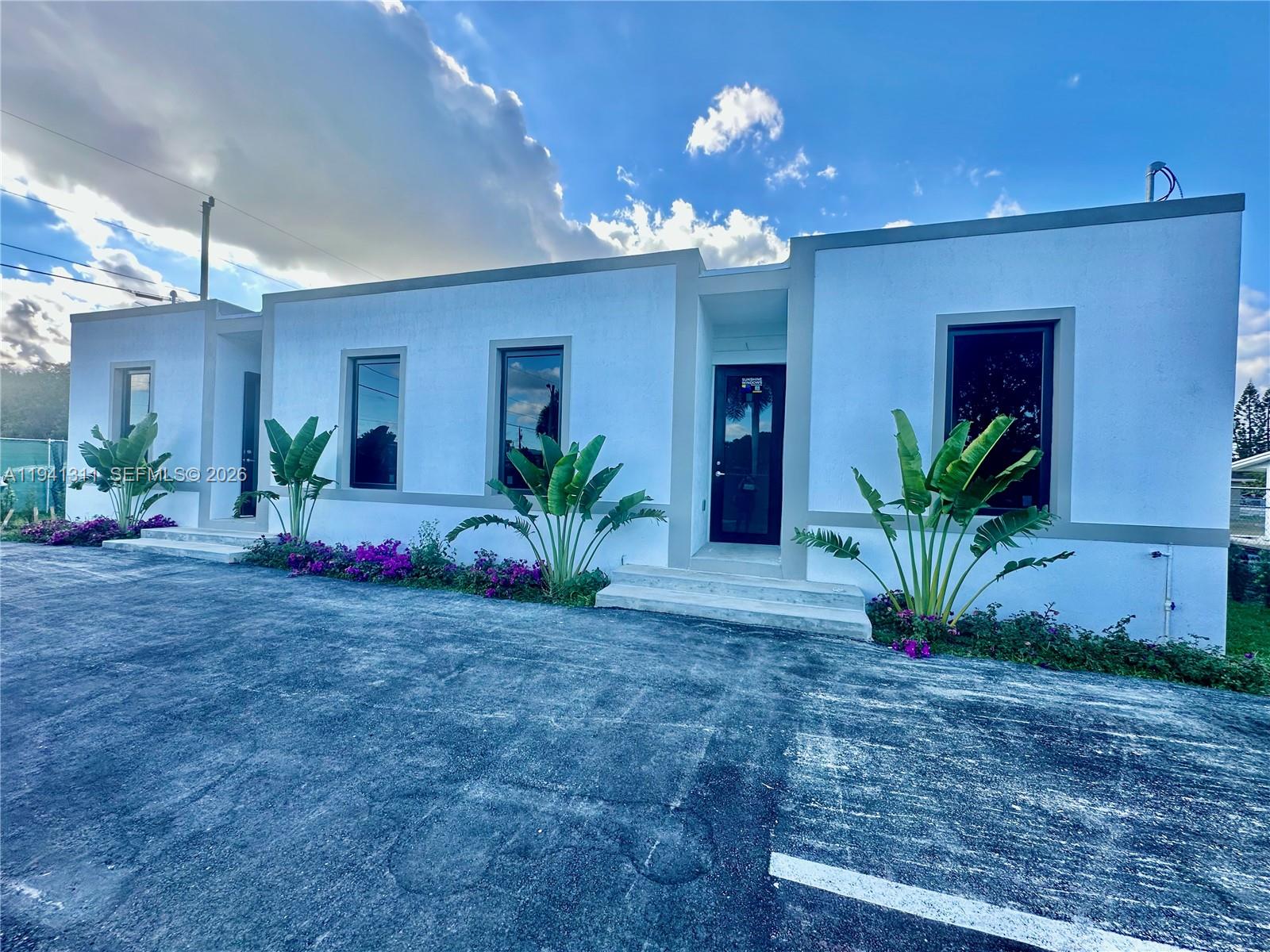 WASHINGTON PARK - Residential Income