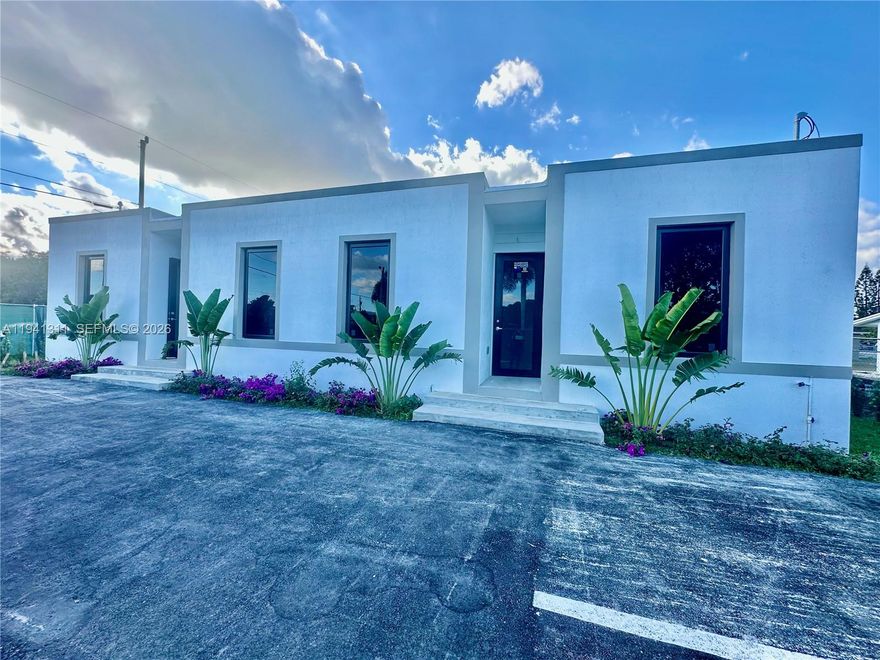 Brand-new 2025 modern duplex on a corner lot-rare 3/2 units in this area as EACH UNIT CAN BE SOLD SEPERATLY FOR $385,000. Each one story home features quartz countertops, wood cabinetry, stainless steel appliances, impact windows and doors.  Two dedicated parking spaces and NO HOA or CDD. Spacious side yard and backyard. Prime location near updated park, schools, shopping, and major highways. A turnkey new-construction investment opportunity with strong rental demand.