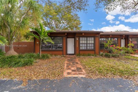 13502 SW 102nd Ln Miami FL 33186