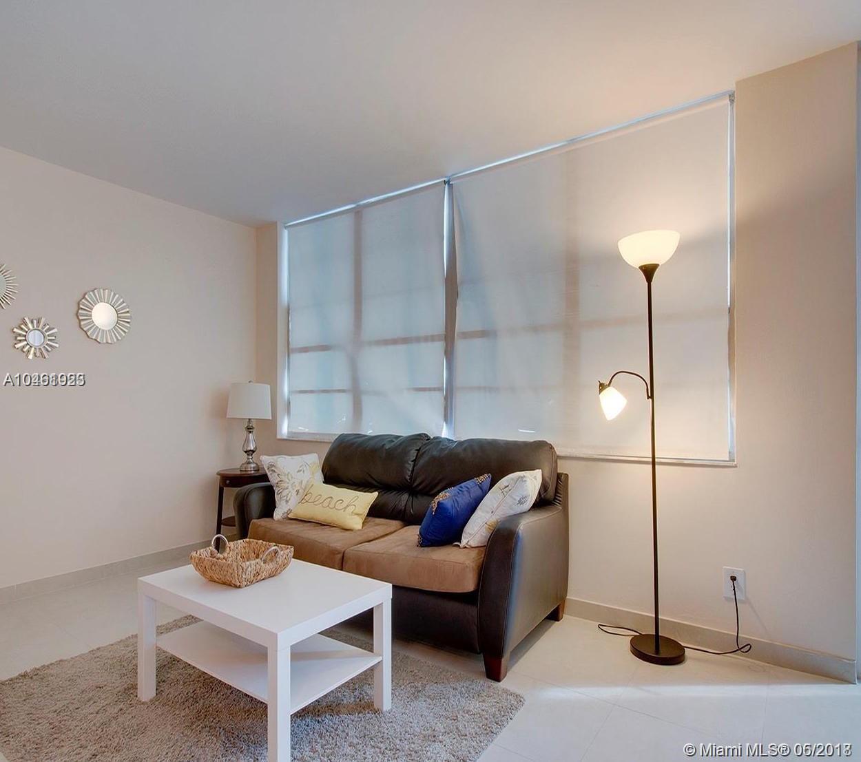 THE DECOPLAGE CONDO - Residential Lease