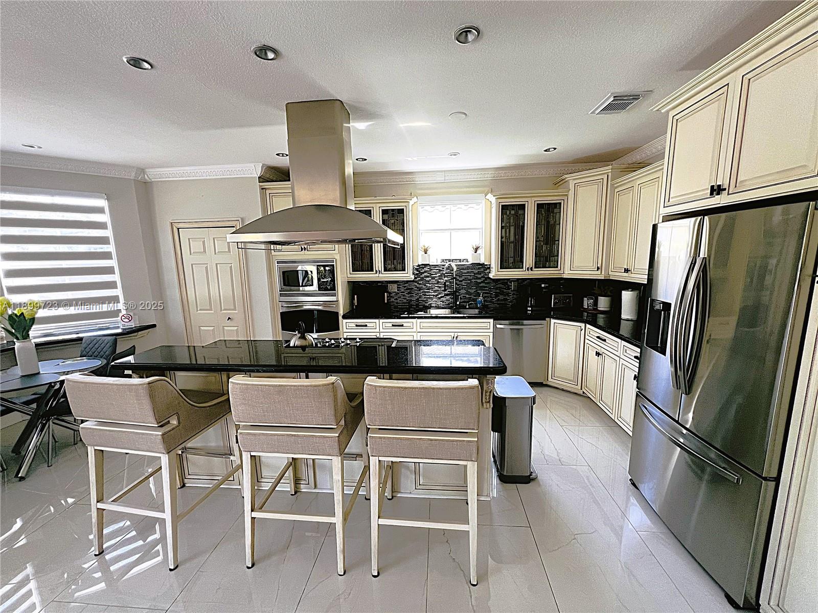 View photos, virtual tours, details... 7831 SW 164th Ave