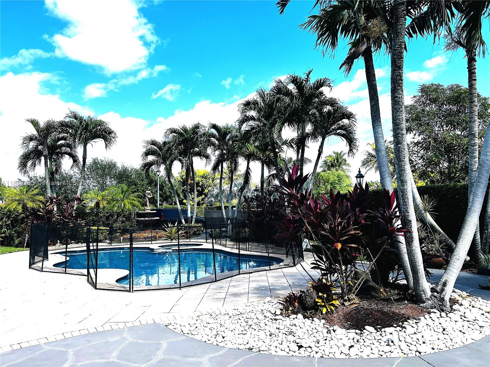KENDALLAND - Residential