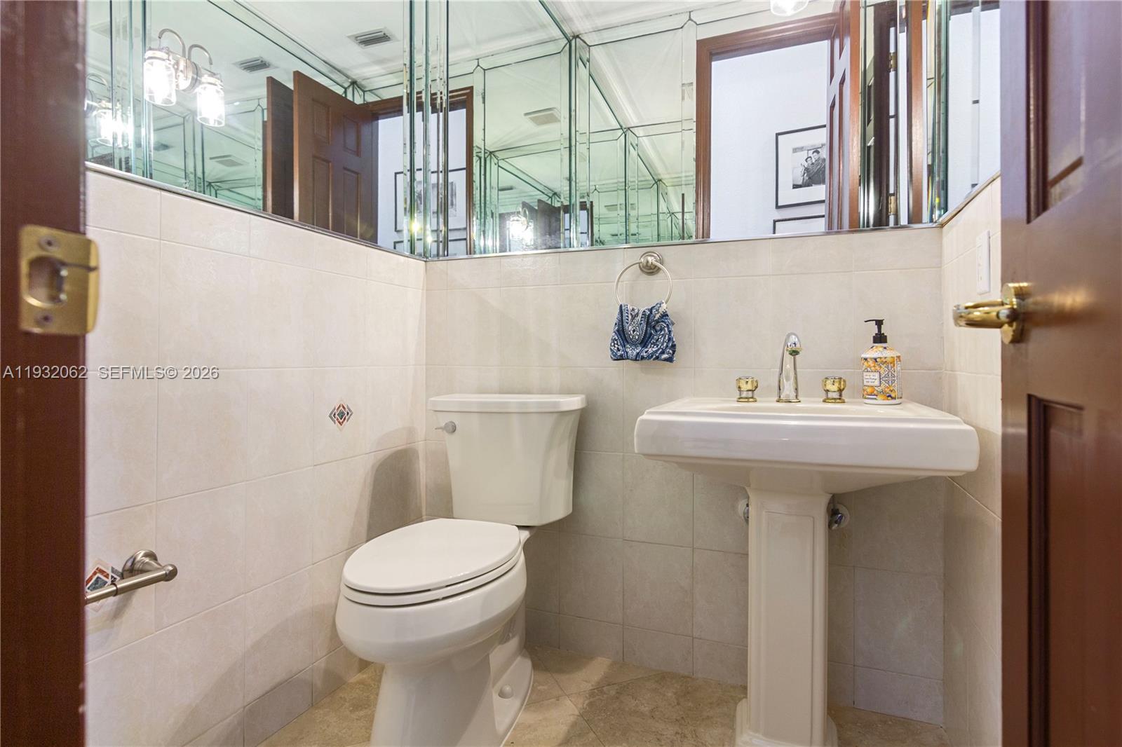 SOUTH MITCHELL MANORS - Residential