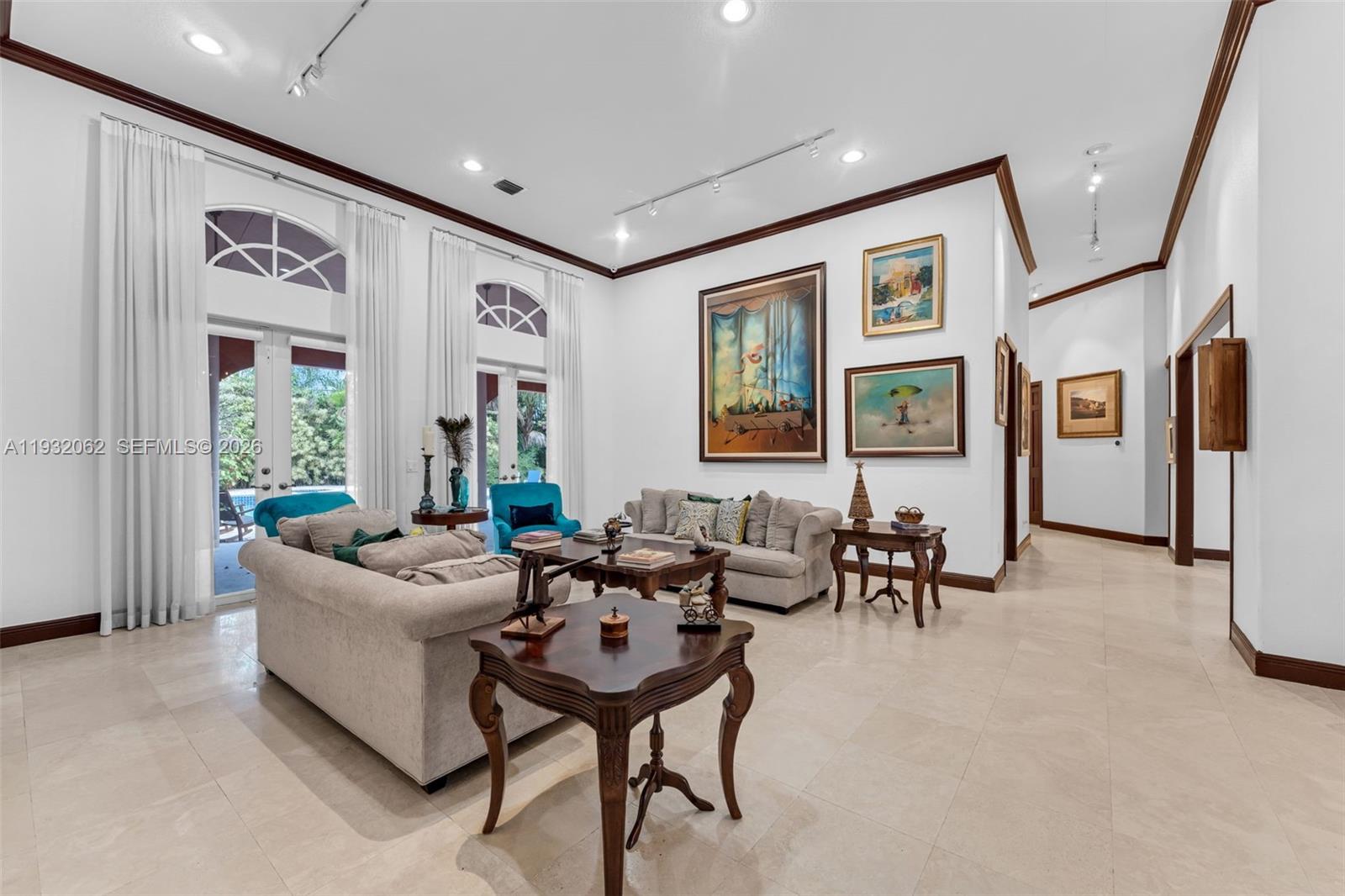 SOUTH MITCHELL MANORS - Residential