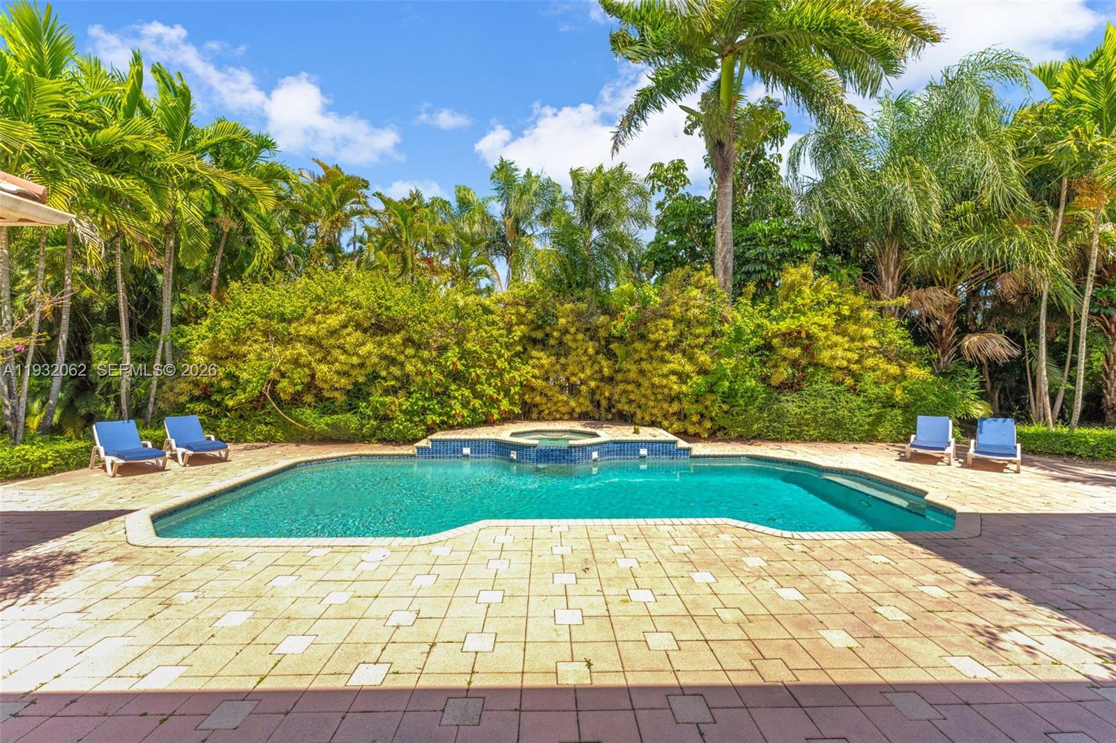 SOUTH MITCHELL MANORS - Residential