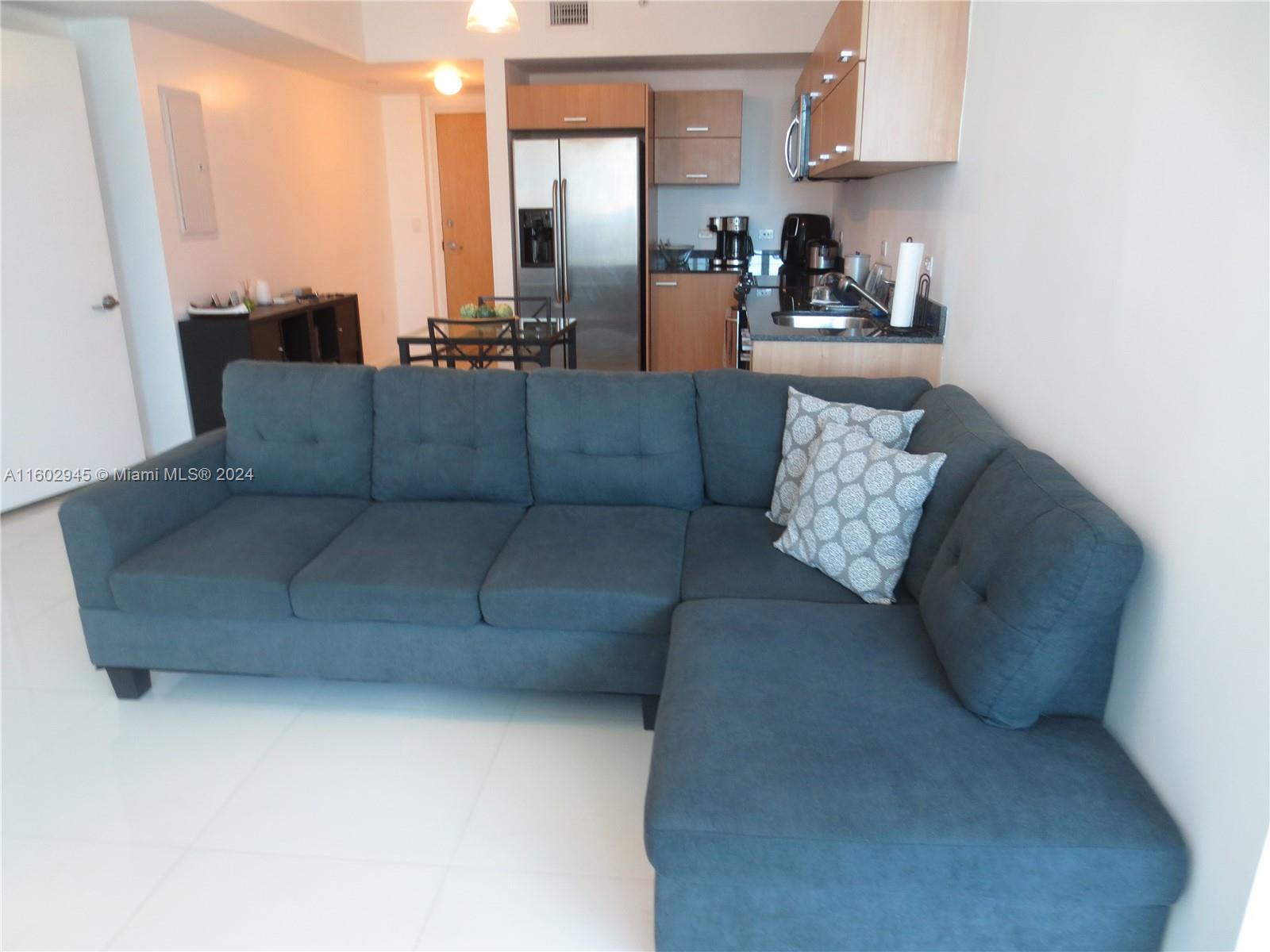 WIND CONDO - Residential Lease