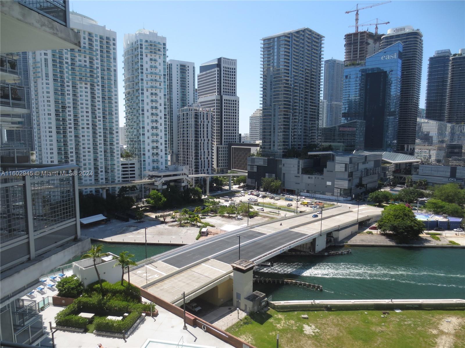 WIND CONDO - Residential Lease