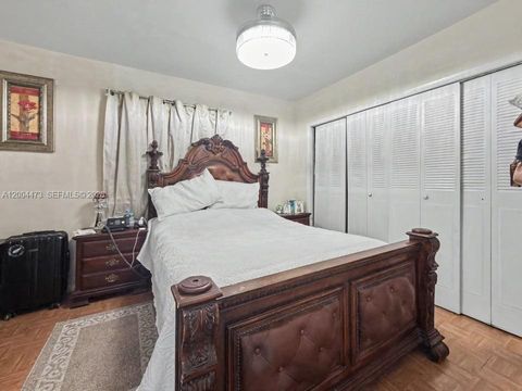 Tiny photo for 3554 SW 26th St, Miami, FL 33133 (MLS # A12004473)