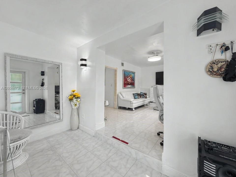 SILVER BLUFF HMSTS - Residential