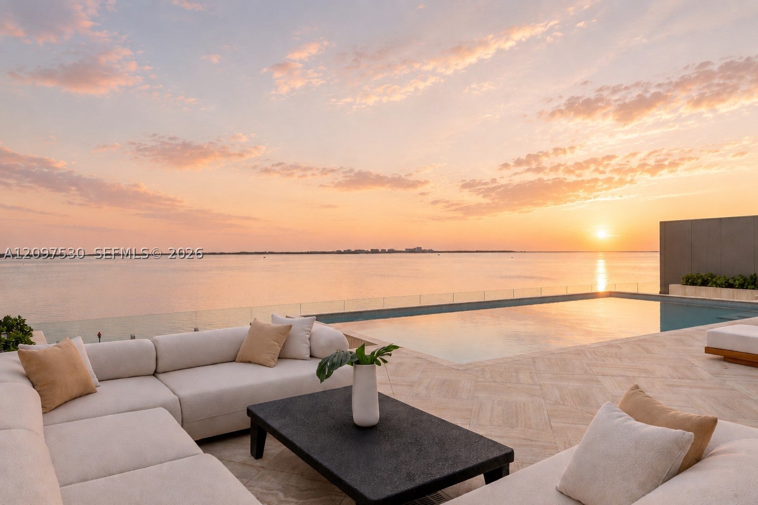 5 Grove Isle Dr