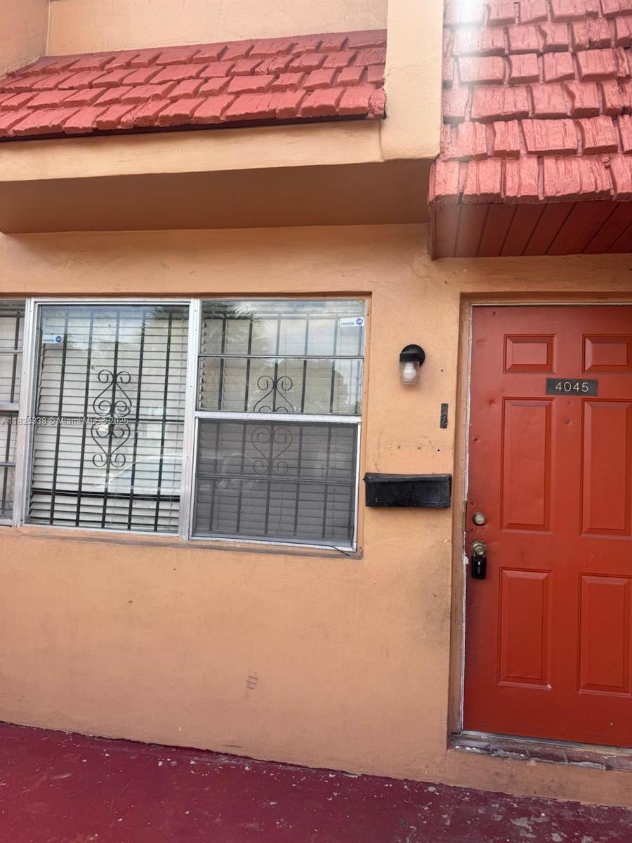 4045 NW 19th St, Lauderhill, FL, 33313/$155,000 1 4045 NW 19th St