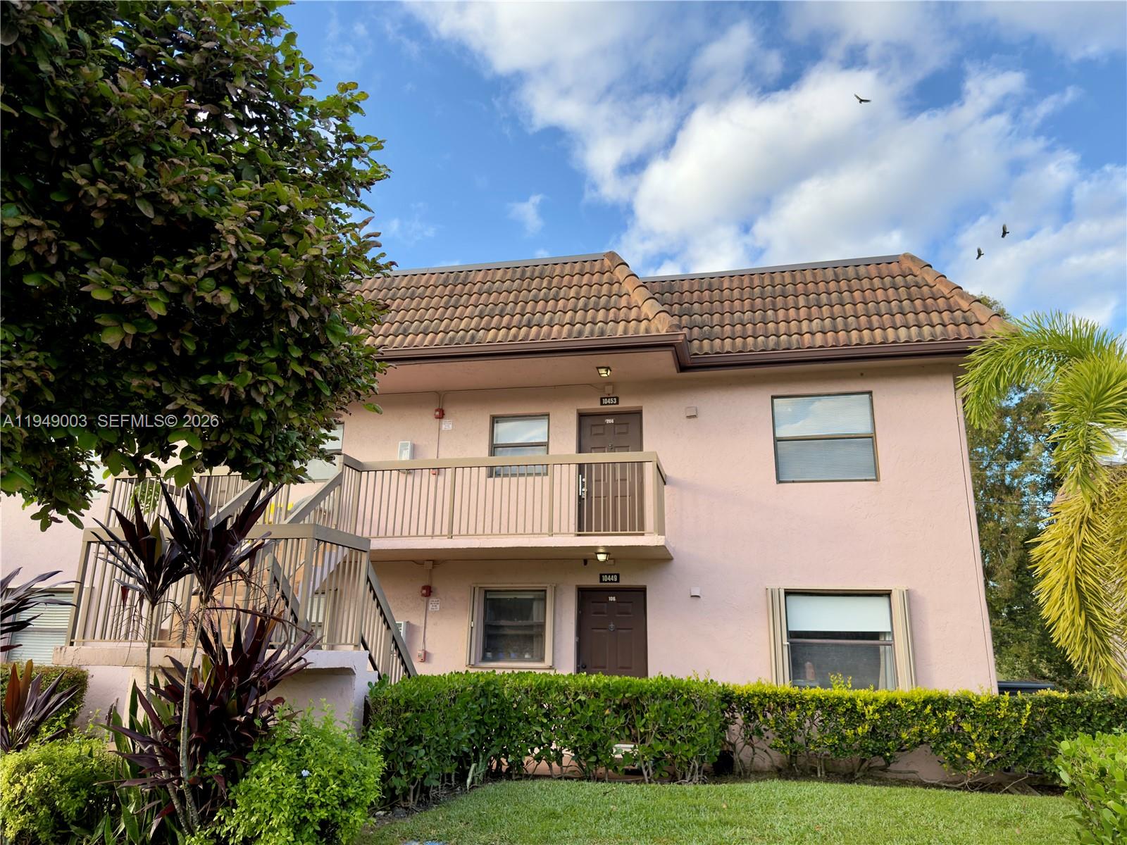 FAIRVIEW AT PEMBROKE POINT - Residential