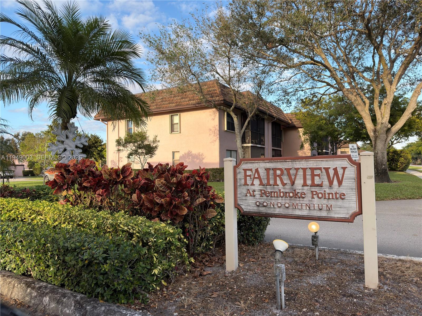 FAIRVIEW AT PEMBROKE POINT - Residential