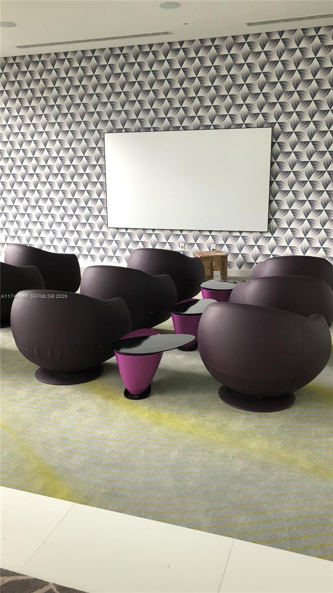 PARAISO BAYVIEWS CONDO - Residential