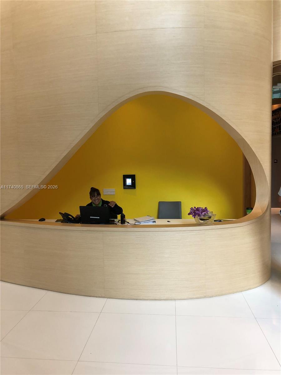 PARAISO BAYVIEWS CONDO - Residential