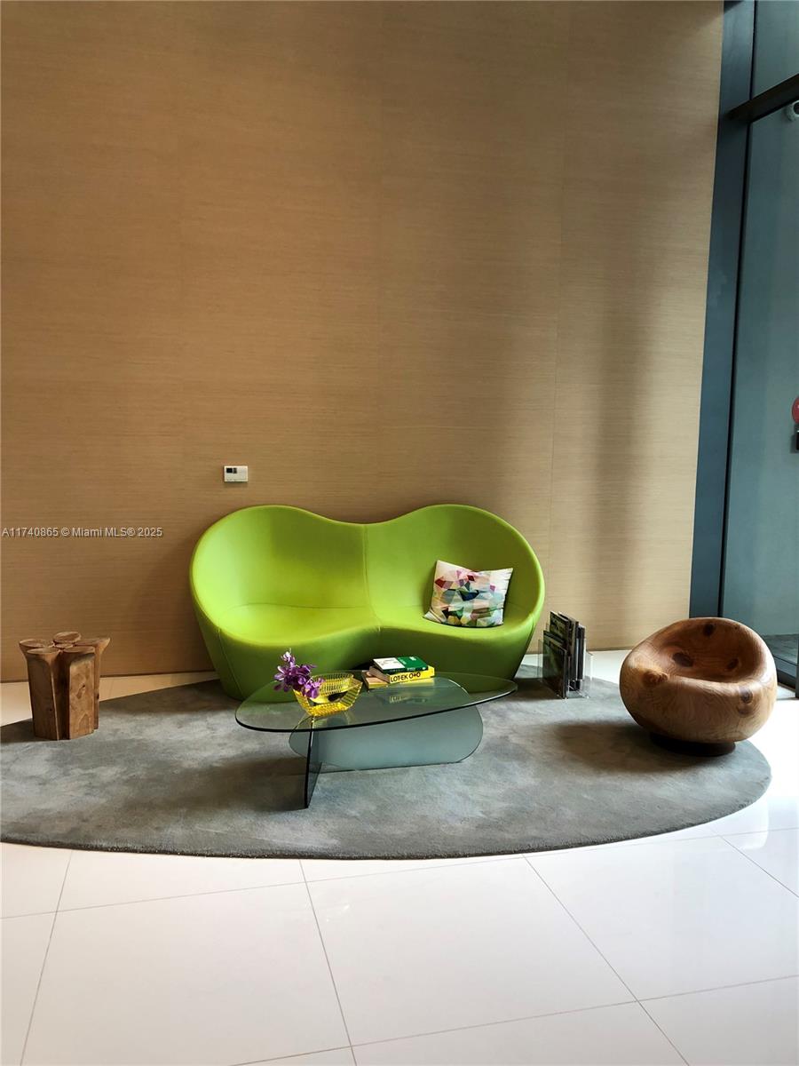 PARAISO BAYVIEWS CONDO - Residential