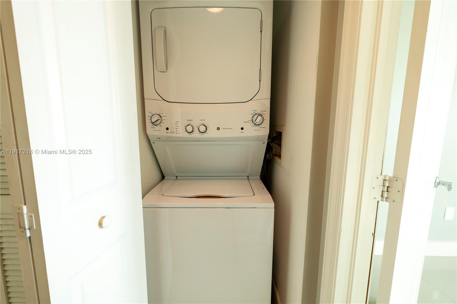 360 CONDO A - Residential Lease