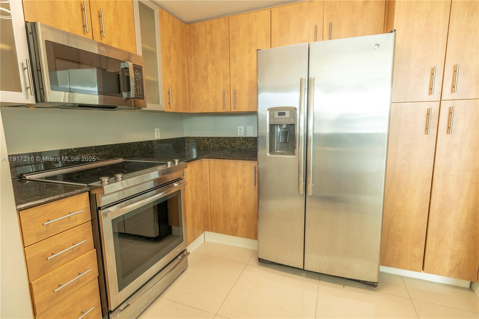 360 CONDO A - Residential Lease